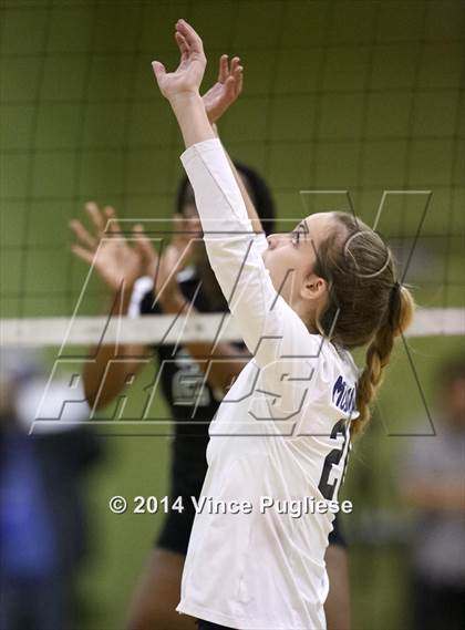 Thumbnail 1 in Granada Hills vs. Palisades (CIF L.A.City Section D1 Final) photogallery.