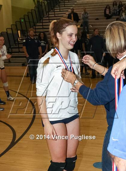 Thumbnail 1 in Granada Hills vs. Palisades (CIF L.A.City Section D1 Final) photogallery.