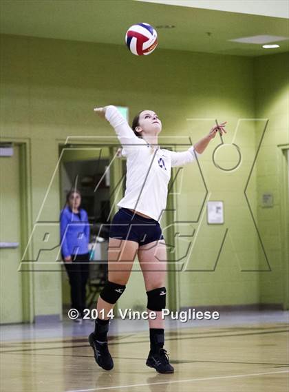 Thumbnail 3 in Granada Hills vs. Palisades (CIF L.A.City Section D1 Final) photogallery.