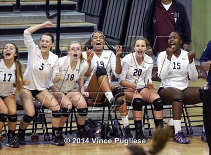 Thumbnail 1 in Granada Hills vs. Palisades (CIF L.A.City Section D1 Final) photogallery.