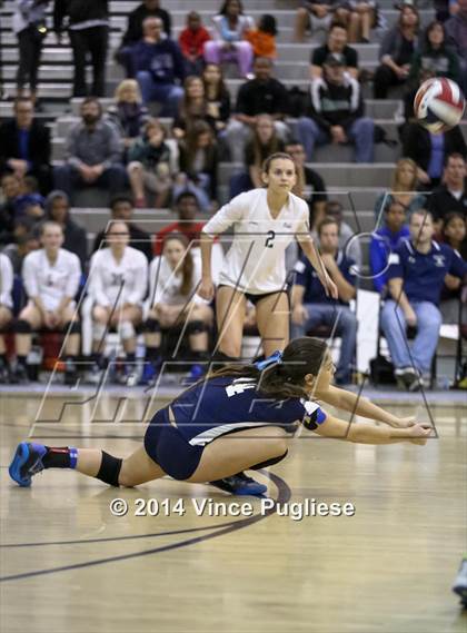 Thumbnail 2 in Granada Hills vs. Palisades (CIF L.A.City Section D1 Final) photogallery.