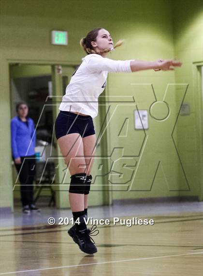 Thumbnail 1 in Granada Hills vs. Palisades (CIF L.A.City Section D1 Final) photogallery.