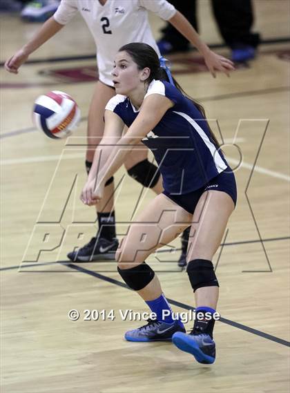 Thumbnail 1 in Granada Hills vs. Palisades (CIF L.A.City Section D1 Final) photogallery.