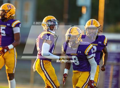 Thumbnail 3 in Center Hill @ Desoto Central photogallery.