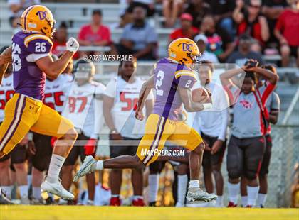 Thumbnail 3 in Center Hill @ Desoto Central photogallery.