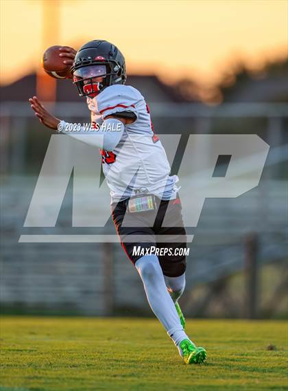 Thumbnail 1 in Center Hill @ Desoto Central photogallery.