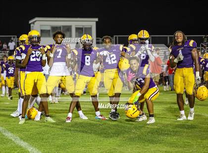 Thumbnail 1 in Center Hill @ Desoto Central photogallery.