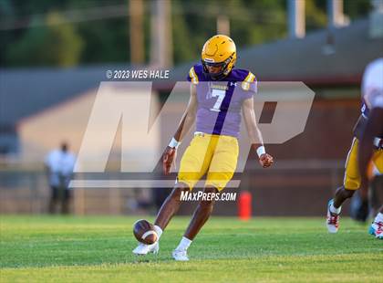 Thumbnail 1 in Center Hill @ Desoto Central photogallery.