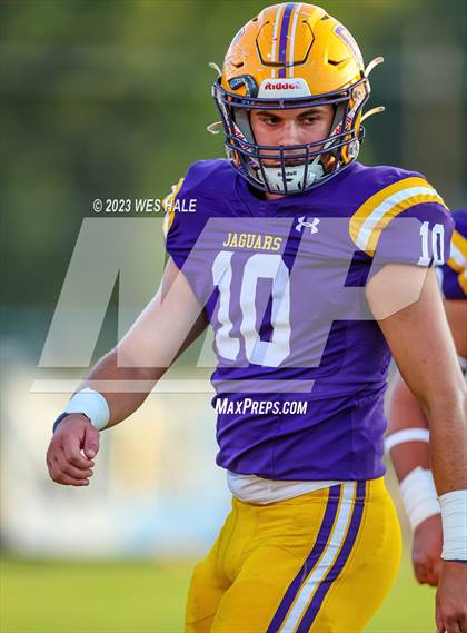 Thumbnail 3 in Center Hill @ Desoto Central photogallery.