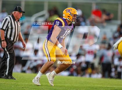 Thumbnail 1 in Center Hill @ Desoto Central photogallery.