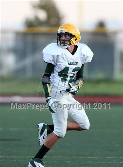 Thumbnail 3 in Vanden @ Rodriguez photogallery.