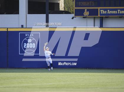Thumbnail 2 in Harvard-Westlake @ Notre Dame (SO) photogallery.