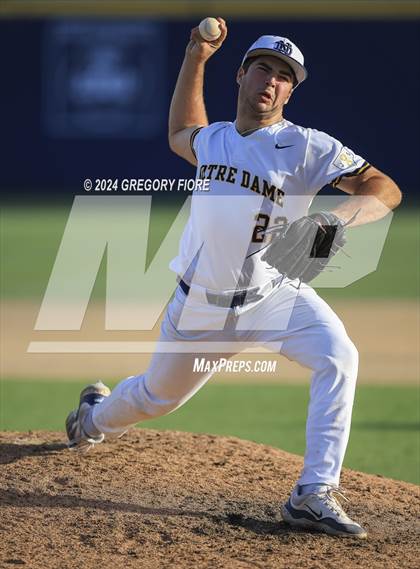 Thumbnail 1 in Harvard-Westlake @ Notre Dame (SO) photogallery.
