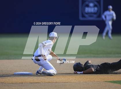 Thumbnail 2 in Harvard-Westlake @ Notre Dame (SO) photogallery.