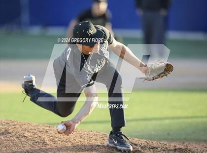 Thumbnail 1 in Harvard-Westlake @ Notre Dame (SO) photogallery.