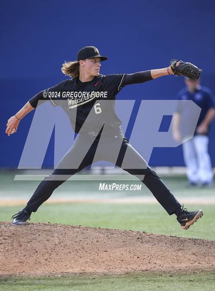 Thumbnail 1 in Harvard-Westlake @ Notre Dame (SO) photogallery.