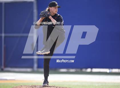 Thumbnail 1 in Harvard-Westlake @ Notre Dame (SO) photogallery.