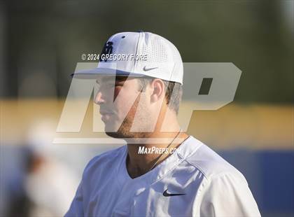 Thumbnail 3 in Harvard-Westlake @ Notre Dame (SO) photogallery.