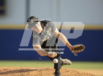 Thumbnail 3 in Harvard-Westlake @ Notre Dame (SO) photogallery.