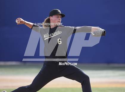 Thumbnail 1 in Harvard-Westlake @ Notre Dame (SO) photogallery.
