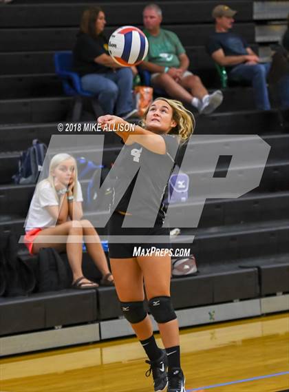 Thumbnail 2 in Upperman vs Hixson (Hixson Invitational Tournament) photogallery.