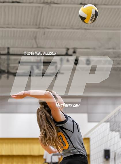 Thumbnail 1 in Upperman vs Hixson (Hixson Invitational Tournament) photogallery.