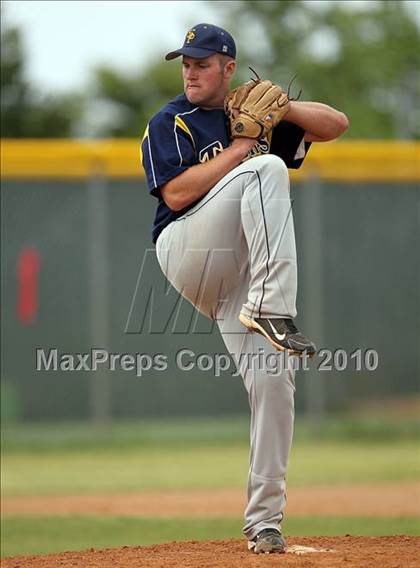 Thumbnail 3 in Stony Point vs Cypress Woods (Teaxs 5A Region II Playoffs) photogallery.