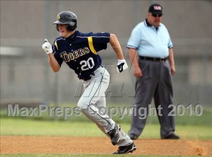 Thumbnail 1 in Stony Point vs Cypress Woods (Teaxs 5A Region II Playoffs) photogallery.