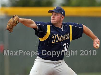Thumbnail 3 in Stony Point vs Cypress Woods (Teaxs 5A Region II Playoffs) photogallery.