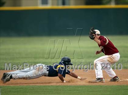 Thumbnail 3 in Stony Point vs Cypress Woods (Teaxs 5A Region II Playoffs) photogallery.