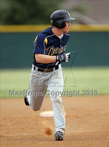 Thumbnail 3 in Stony Point vs Cypress Woods (Teaxs 5A Region II Playoffs) photogallery.