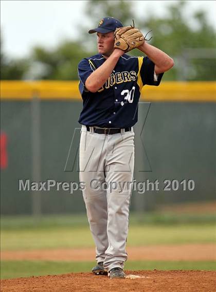 Thumbnail 3 in Stony Point vs Cypress Woods (Teaxs 5A Region II Playoffs) photogallery.
