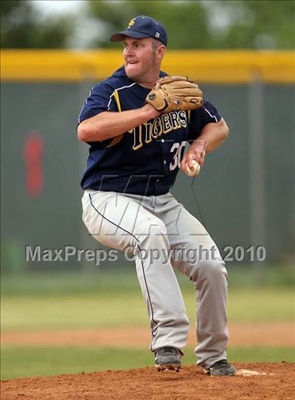 Thumbnail 2 in Stony Point vs Cypress Woods (Teaxs 5A Region II Playoffs) photogallery.