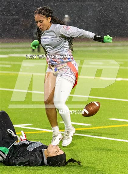 Thumbnail 1 in Palo Verde vs. Liberty (NIAA 5A Semifinal) photogallery.
