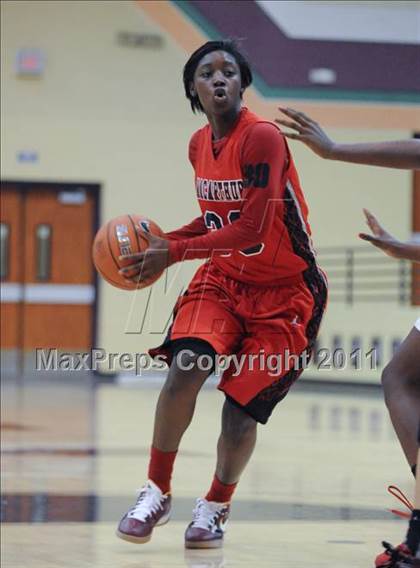 Thumbnail 2 in MacArthur vs. St. Johns (Nike Tournament of Champions) photogallery.