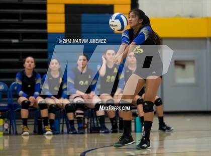 Thumbnail 1 in Moorpark @ Agoura photogallery.