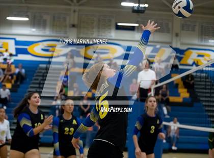 Thumbnail 2 in Moorpark @ Agoura photogallery.
