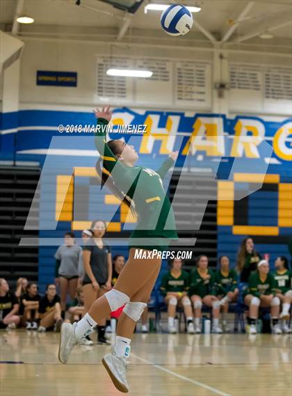 Thumbnail 3 in Moorpark @ Agoura photogallery.