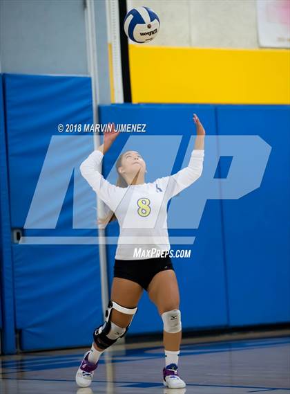 Thumbnail 3 in Moorpark @ Agoura photogallery.