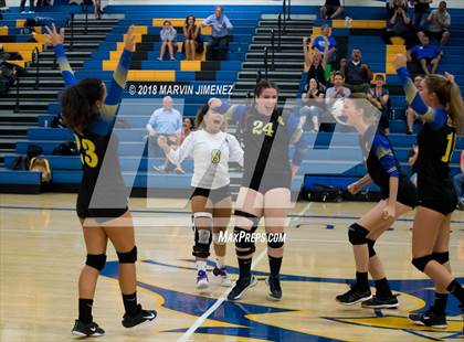Thumbnail 2 in Moorpark @ Agoura photogallery.