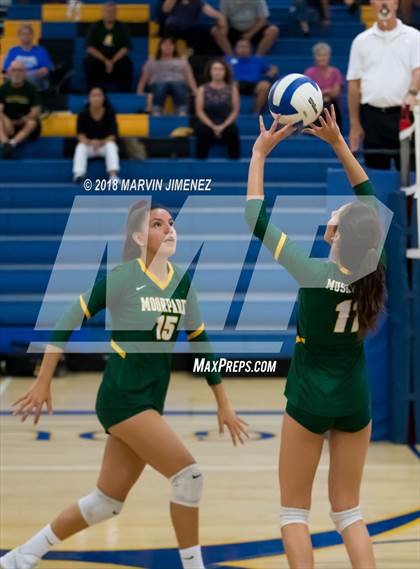 Thumbnail 2 in Moorpark @ Agoura photogallery.