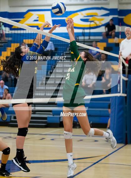 Thumbnail 2 in Moorpark @ Agoura photogallery.