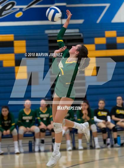 Thumbnail 2 in Moorpark @ Agoura photogallery.