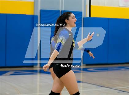 Thumbnail 1 in Moorpark @ Agoura photogallery.