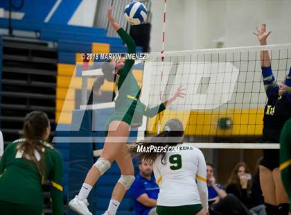 Thumbnail 3 in Moorpark @ Agoura photogallery.