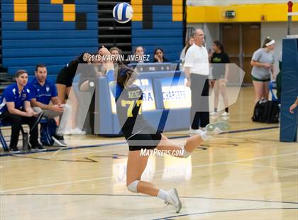 Thumbnail 1 in Moorpark @ Agoura photogallery.