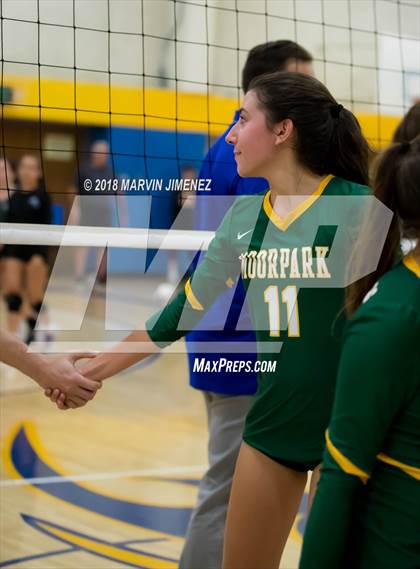 Thumbnail 1 in Moorpark @ Agoura photogallery.