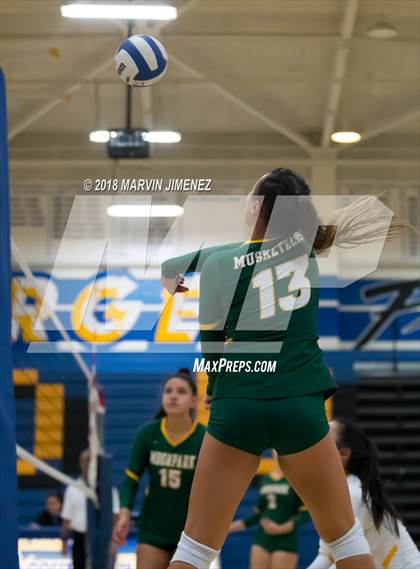 Thumbnail 1 in Moorpark @ Agoura photogallery.