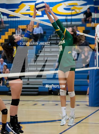 Thumbnail 1 in Moorpark @ Agoura photogallery.