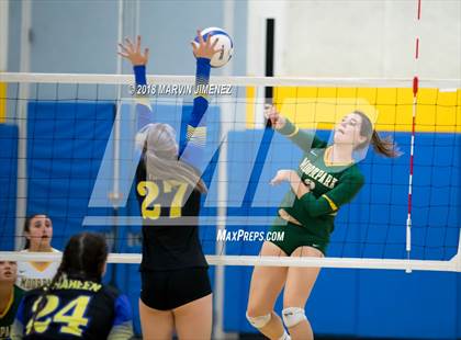 Thumbnail 1 in Moorpark @ Agoura photogallery.